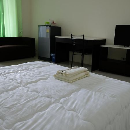 Aspen Residence Chonburi Luaran gambar