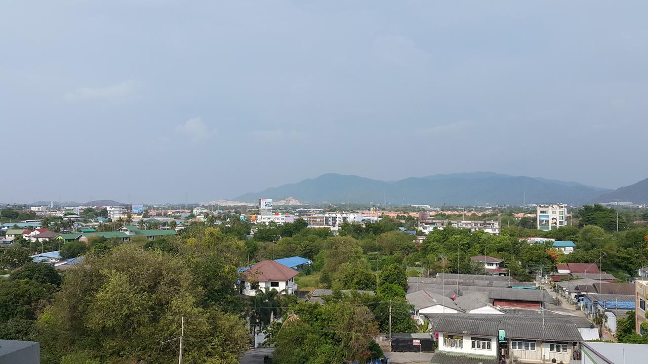 Aspen Residence Chonburi Luaran gambar