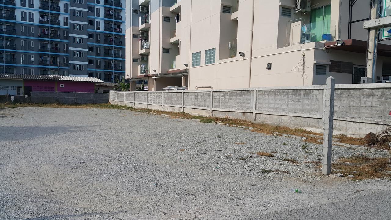 Aspen Residence Chonburi Luaran gambar